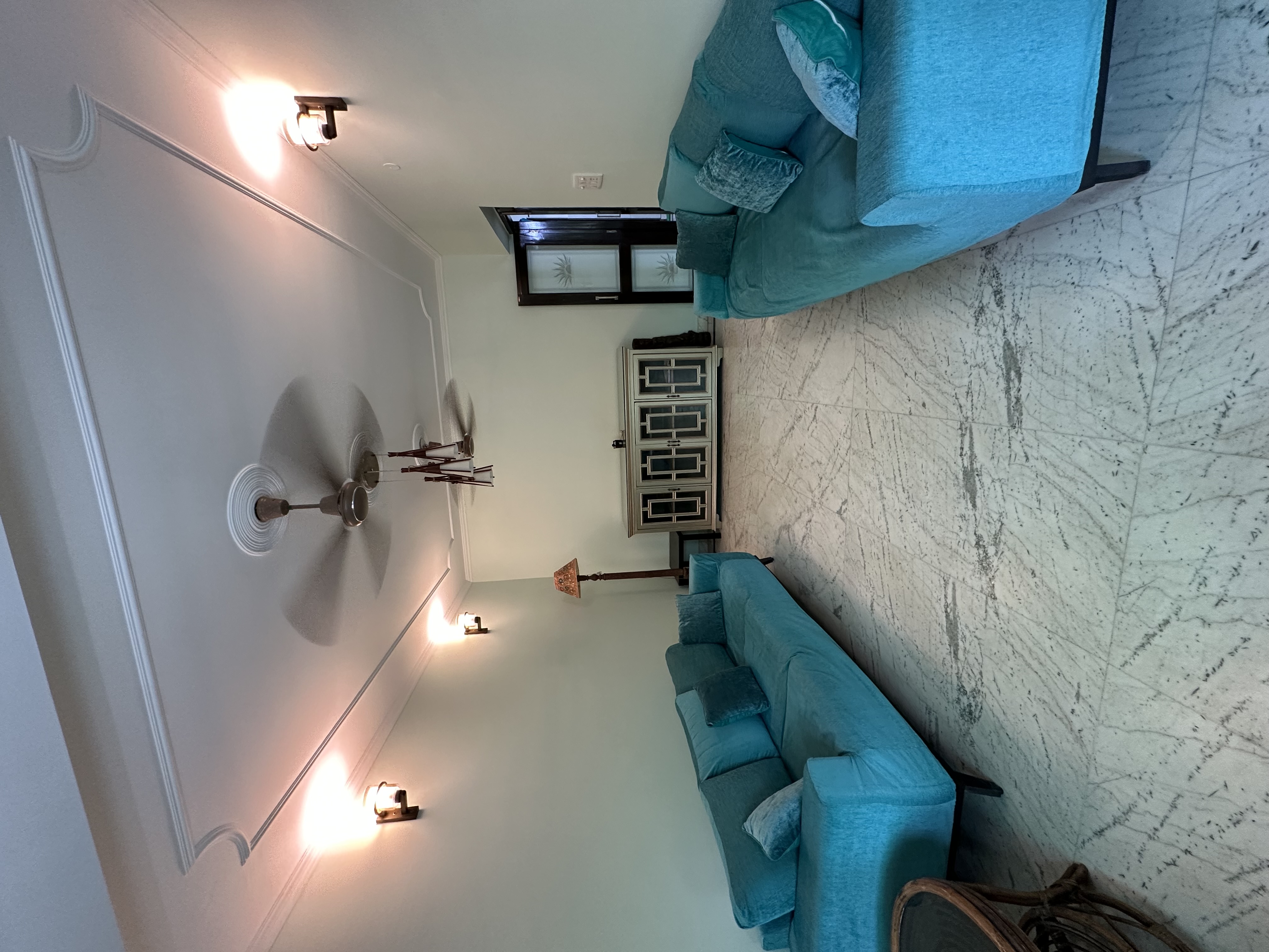 Spacious 4 bhk duplex , vasant kunj, new delhi
