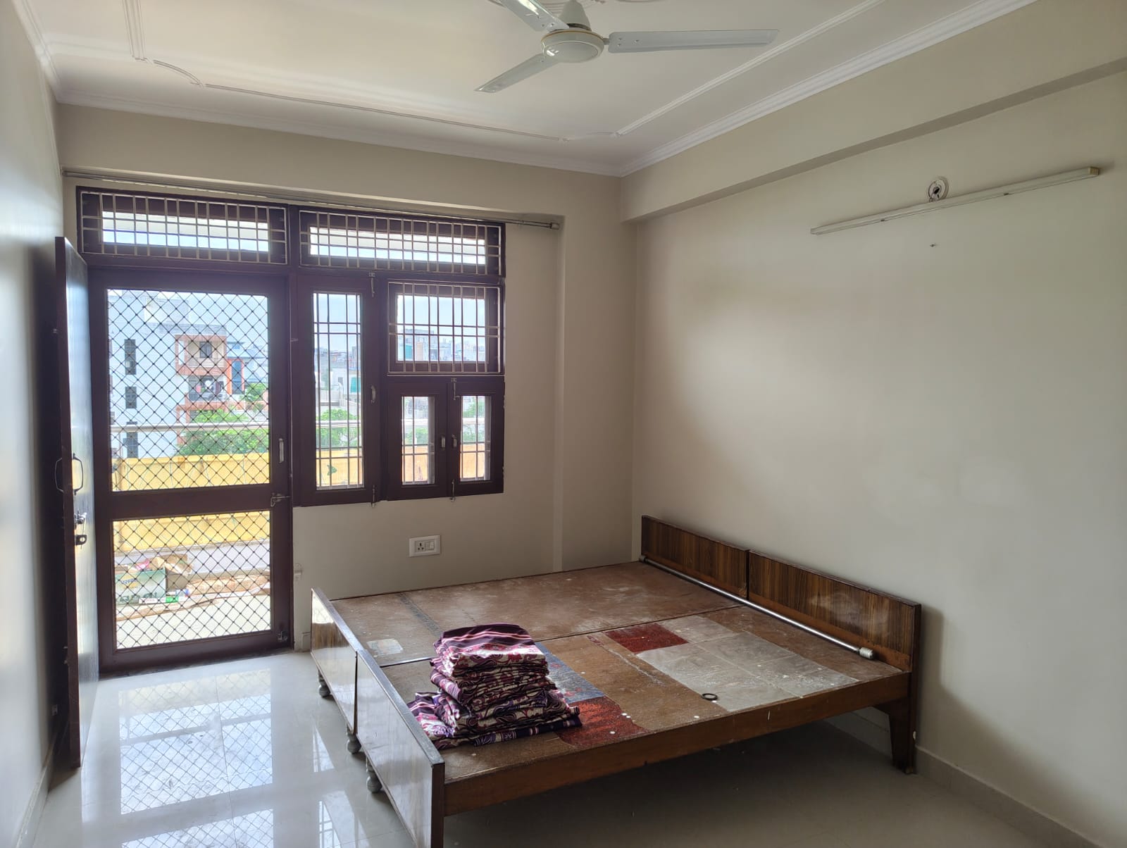 Spacious 2 BHK flat near ISKON Temple