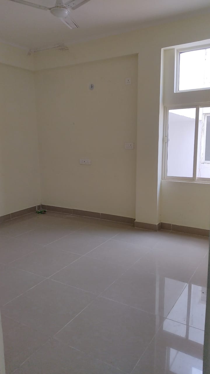 3BHK 1450 sqft semi furnished  — 5