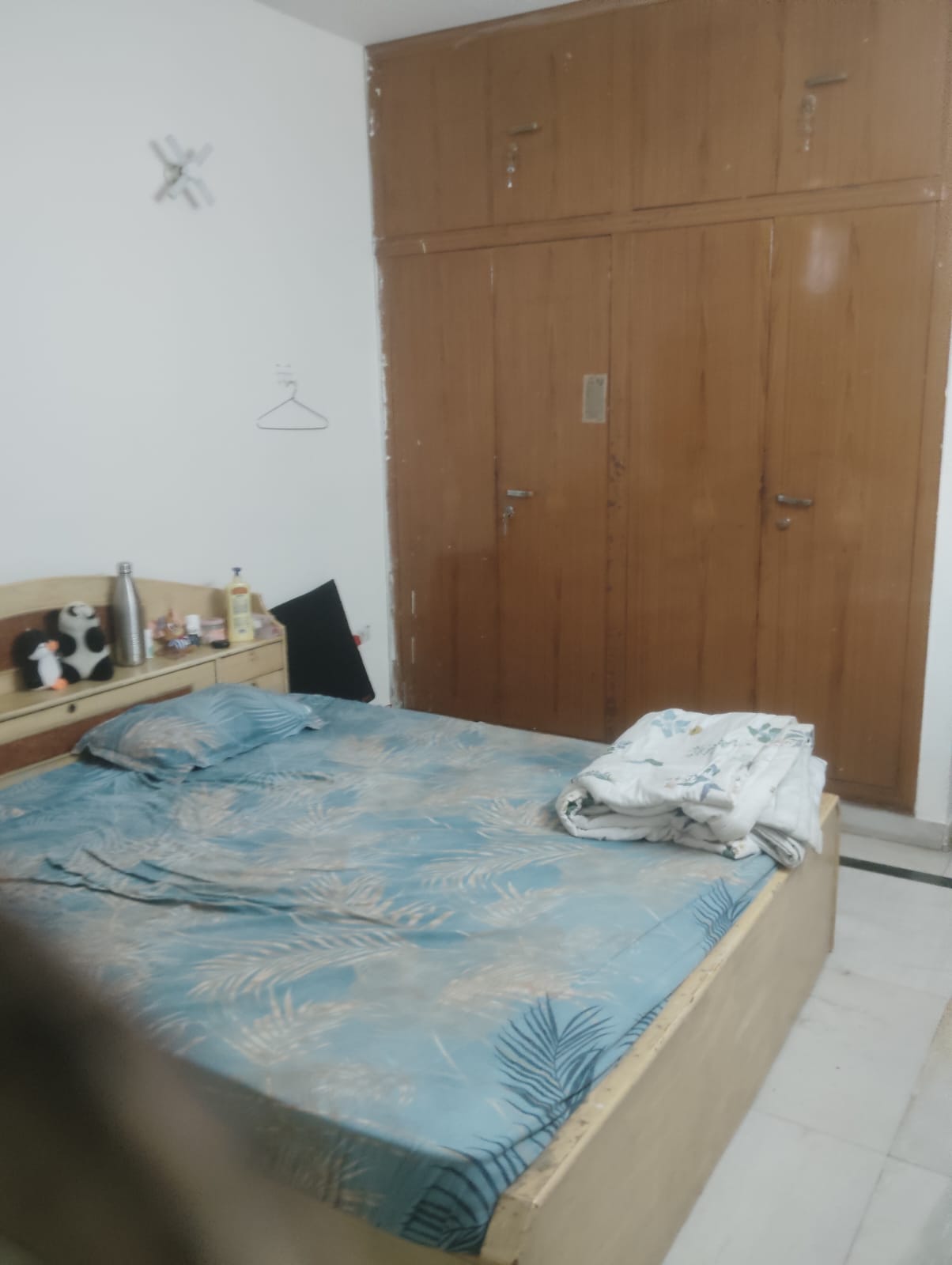 Spacious 2BHK prime location opp Sec 56 HUDA Market for Family Bachelors working in Reputed Co — 5