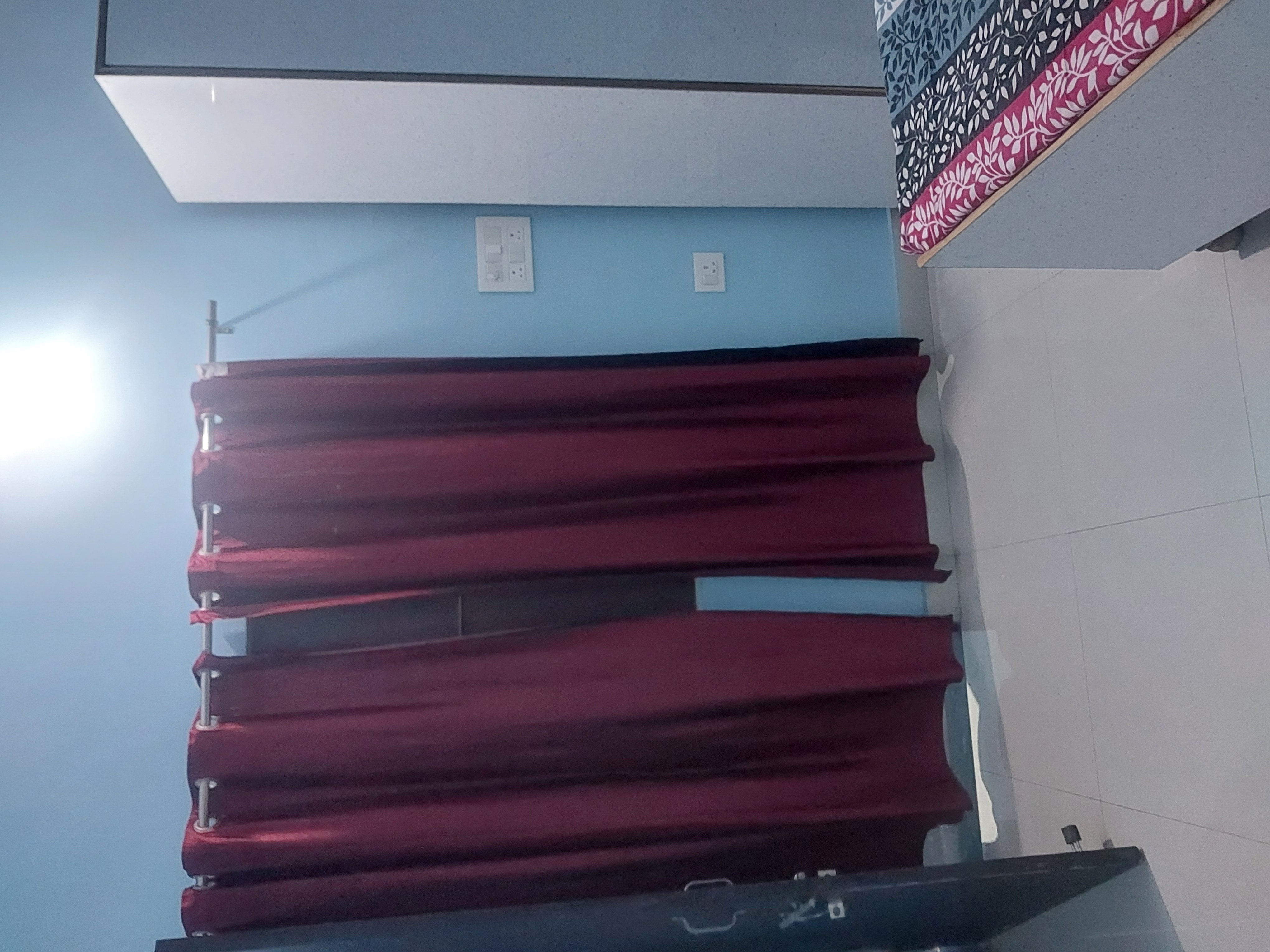 Room and pg