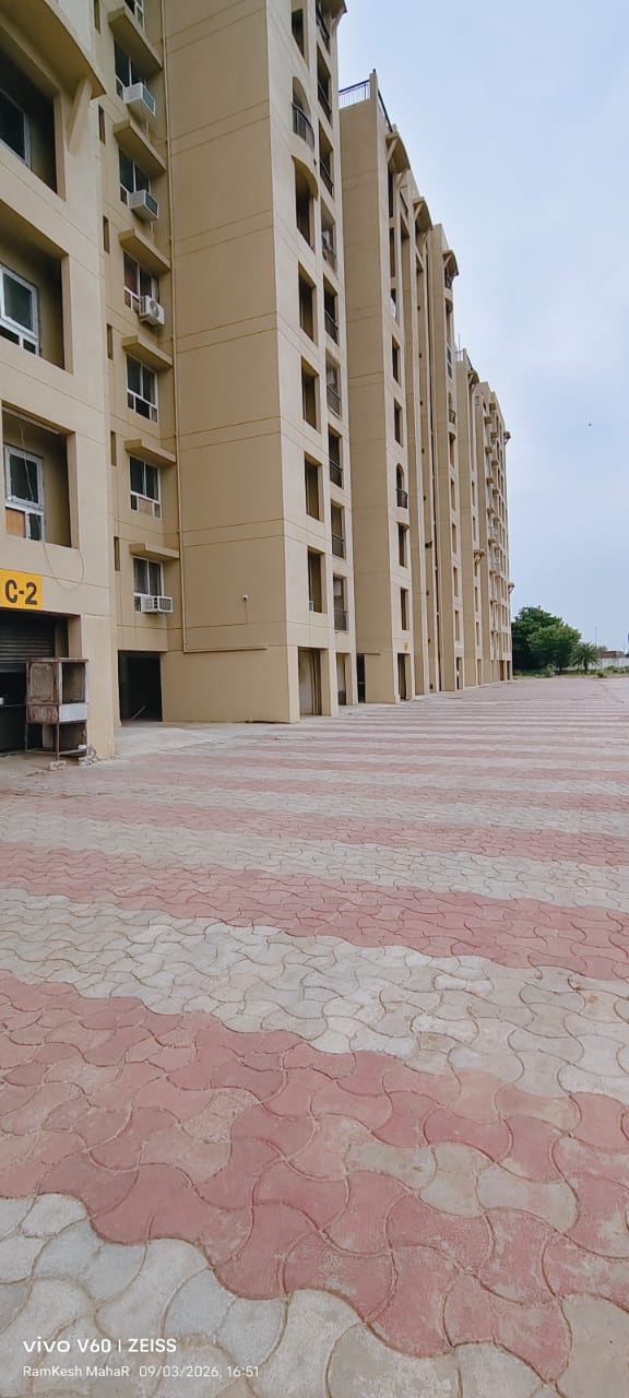 Spacious 2 BHK Apartment for Rent on Tonk Road, Jaipur