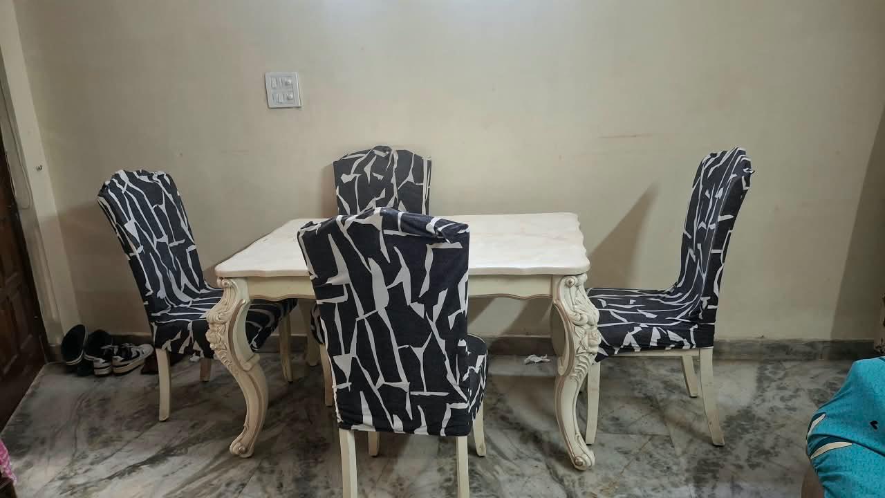Premium Fully Furnished 2 BHK Apartment in Lajpat Nagar IV — 5