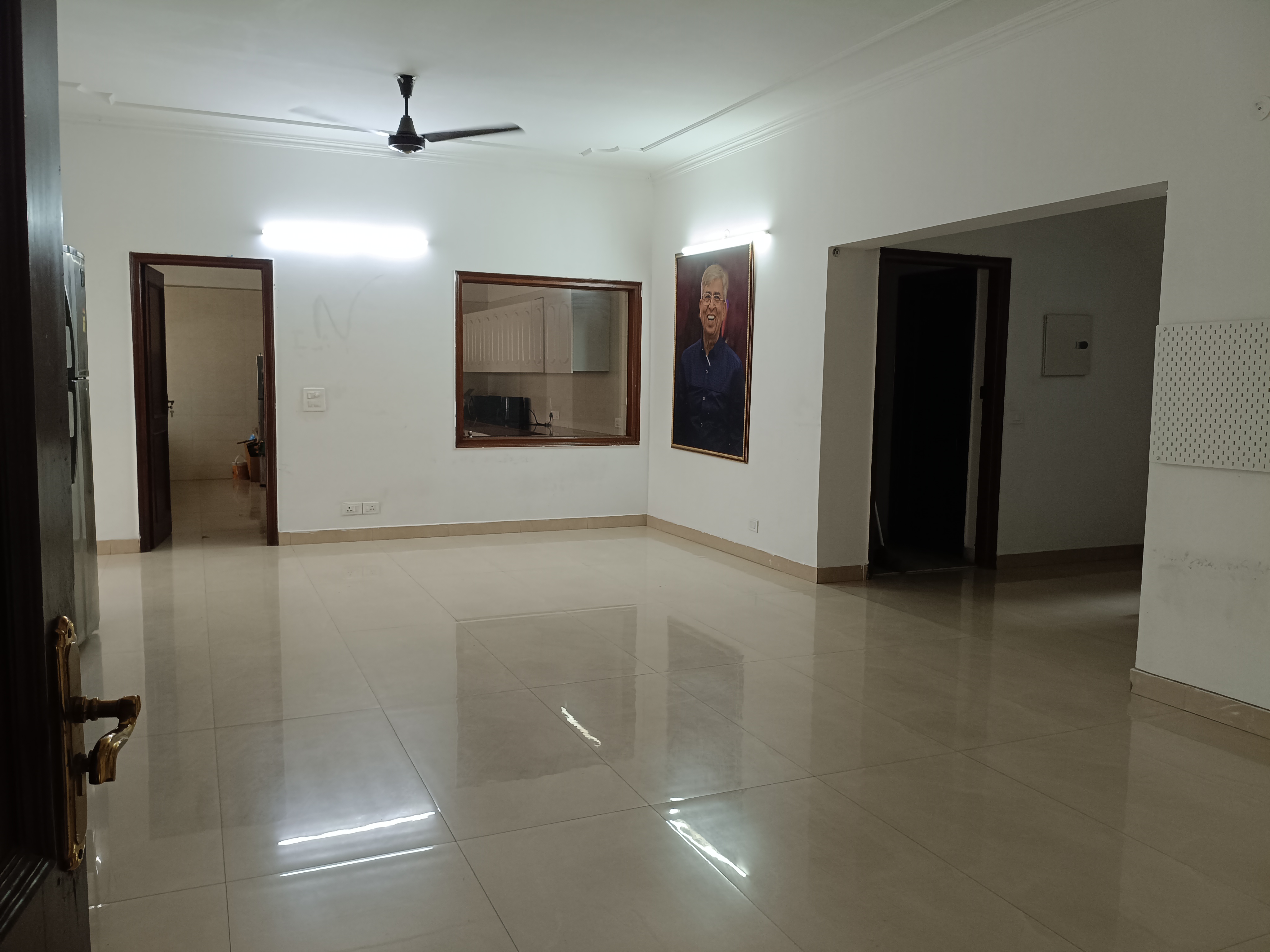 8 BHK Semi-Furnished Corner Villa for Rent in Sector 40, Noida — 4